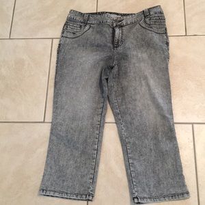 Chico’s Platinum Denim cropped jeans